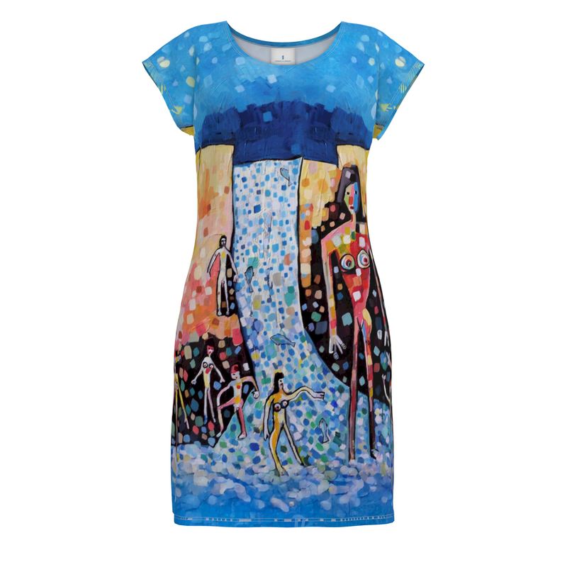 Art becomes silhouette — striking, stylish, and endlessly wearable.